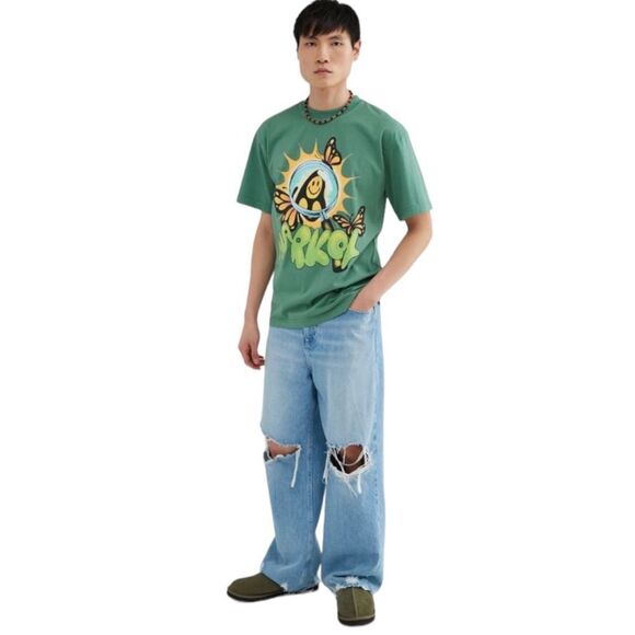 Market X Smiley UO Exclusive Through The Looking Glass Tee Shirt T-Shirt NEW L - Picture 4 of 6